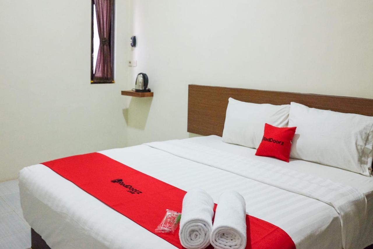 Hotel Reddoorz Syariah Near Exit Tol Pemalang Comal 2 Exterior foto