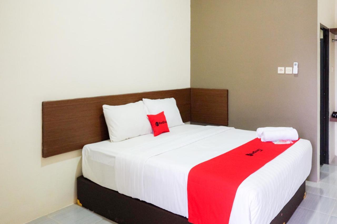 Hotel Reddoorz Syariah Near Exit Tol Pemalang Comal 2 Exterior foto
