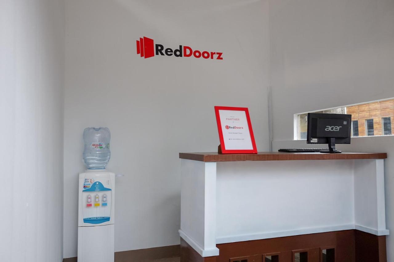 Hotel Reddoorz Syariah Near Exit Tol Pemalang Comal 2 Exterior foto