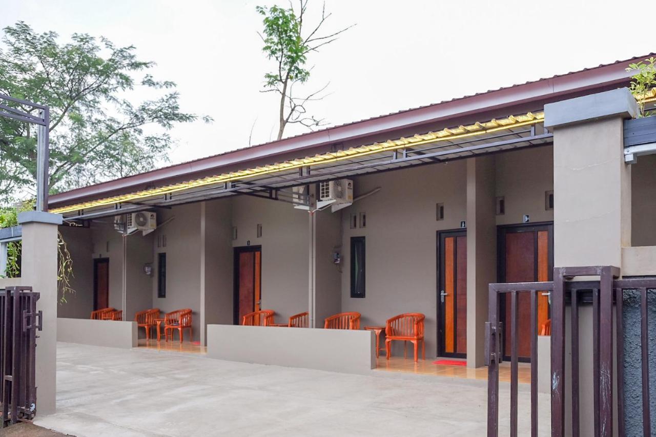 Hotel Reddoorz Syariah Near Exit Tol Pemalang Comal 2 Exterior foto